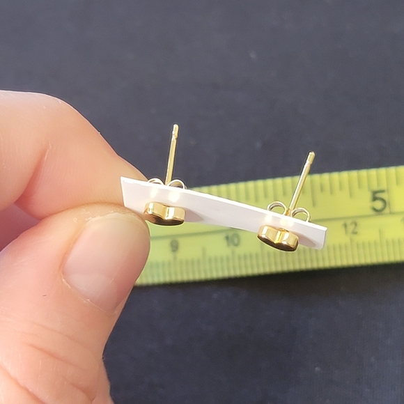 Heart studs - Picture 3 of 7